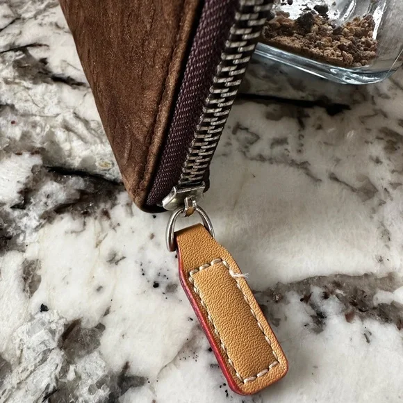 Gucci horse bit Brown Embossed Zip accordion Wallet - Picture 4 of 6